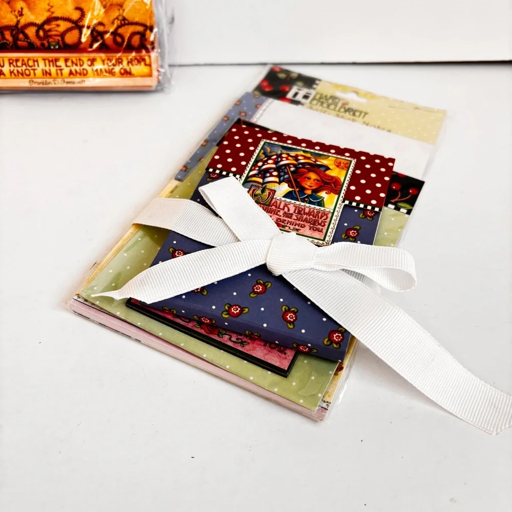 Mary Engelbreit Stationery Set Note Cards Sticky‎ Notes Magnet Notepad 4pc Lot